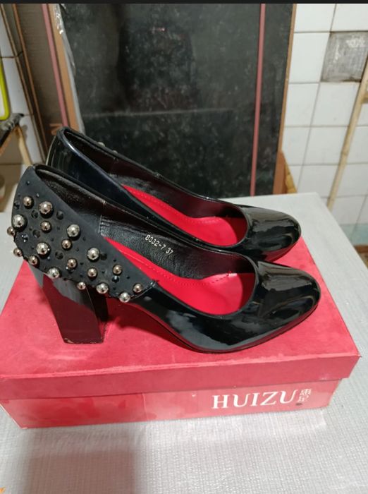 Продам туфли  в хорошем состоянии