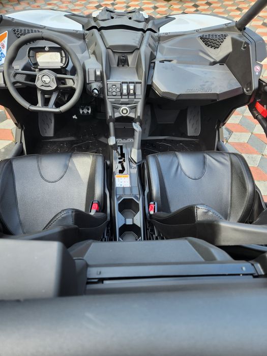 SSV Can-am Maverick DS Turbo RR 200 cp 2024 inmatriculabil
