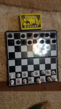 продаются мини шахматы