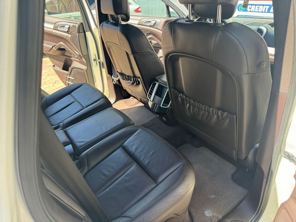 Porsche cayenn 3.0d variante auto