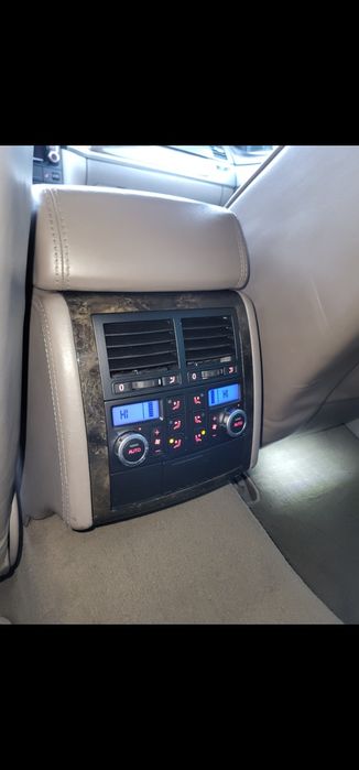 Vw Touareg 3.0BKS /Distronic/Perne/Individual