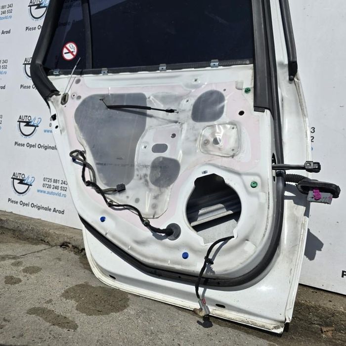 Portiera usa Z40R alb stanga spate Opel Insignia A