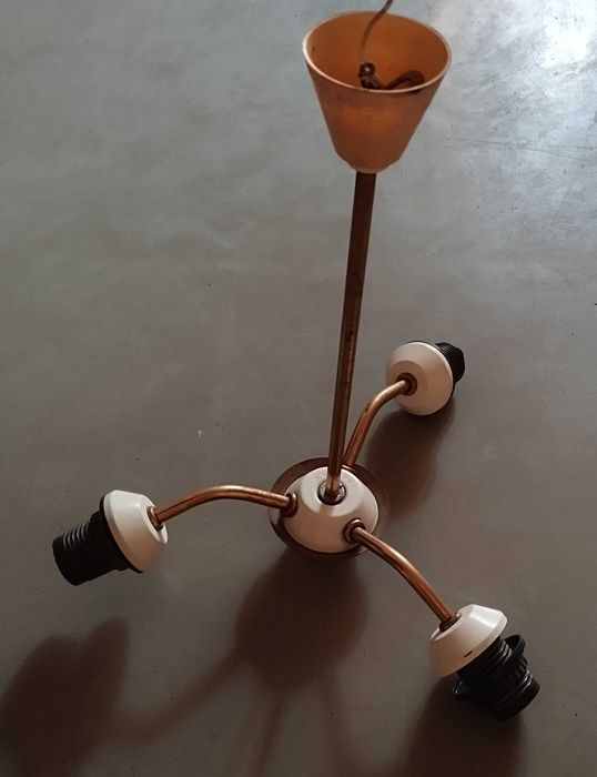 Светильник потолочный / плафоны/каркасы