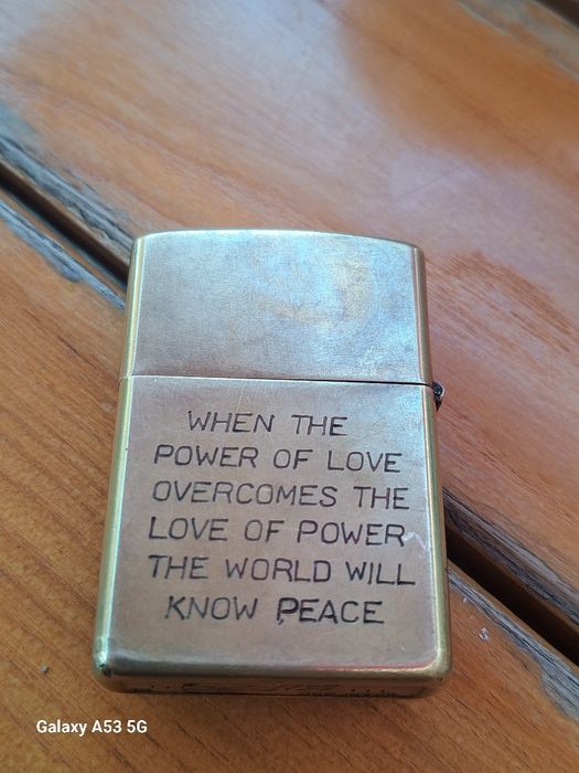 Brichetă Zippo Vietnam