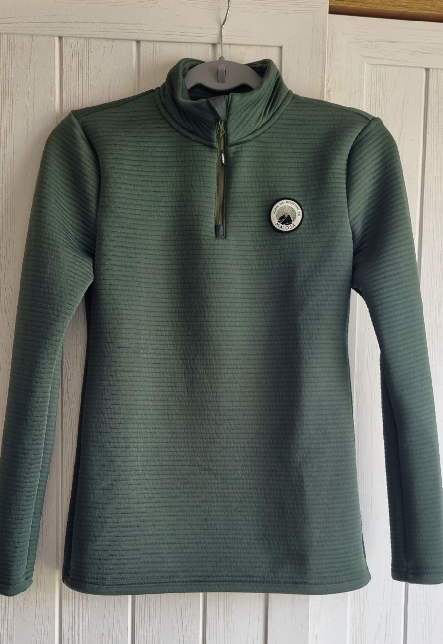 Ново дамско Softshell туристическо яке и полар Maloja, S