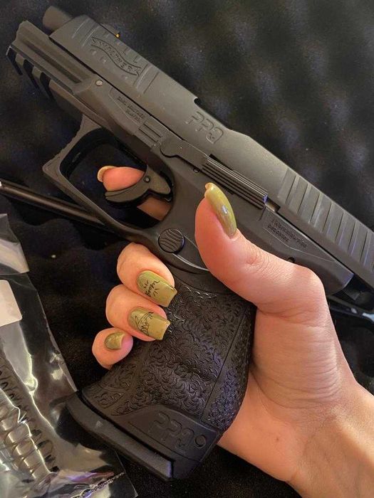 Pistol Airsoft AutoAparare cal.43 BileCauciuc Co2 Walther PPQ BLOWBACK