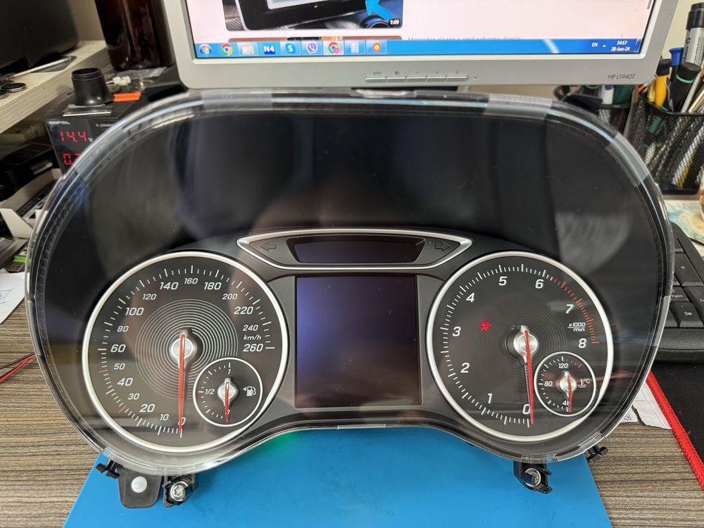 Километраж Мерцедес B class w246 с цветен дисплей