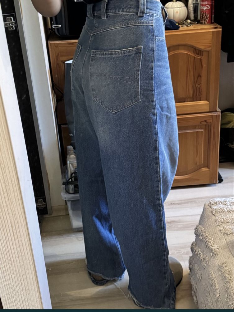 Дънки: Bershka,Affect,Zara,Mango и H&M