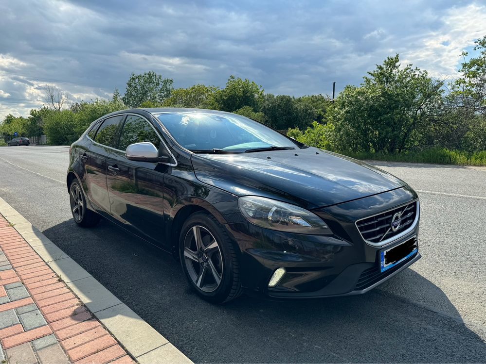 Volvo V40 D2 2016