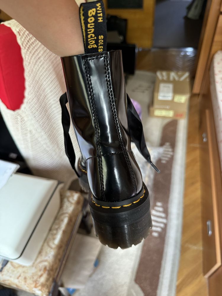 Botine Dr. Martens Molly