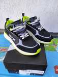 Vând Sneakers John Richmond 39