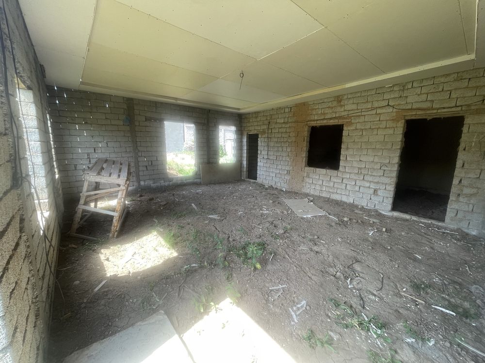 Qibrey tuman selhoz institu 4 klametr kirganda birli mahala 6 sotik uy