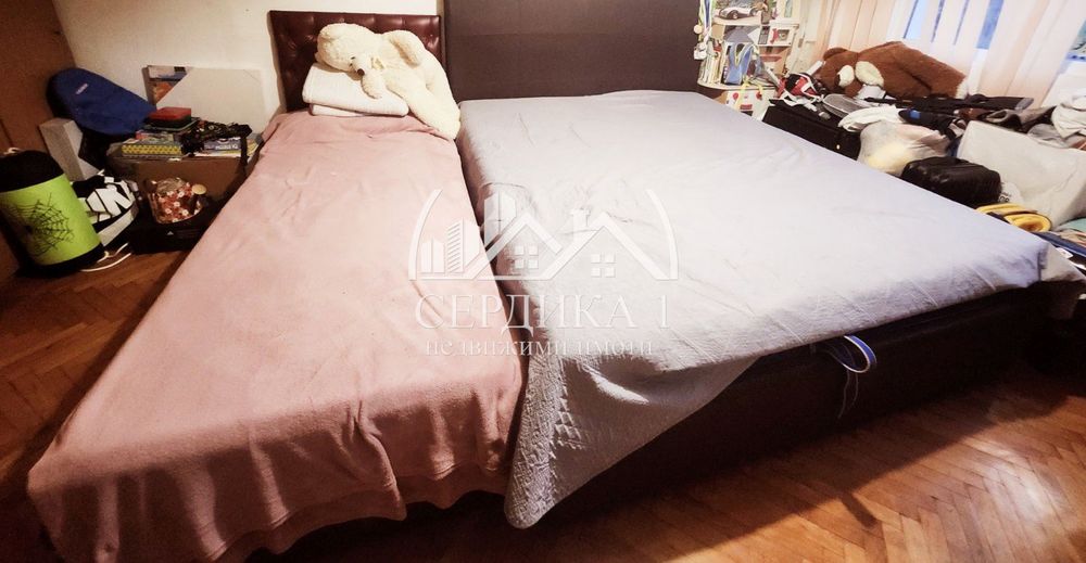 Продава се Двустаен апартамент в София, Гоце Делчев - 63 кв.м за 2508 €/кв.м - Снимка #2