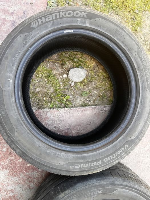 Vand 2 gume  hankook in stare foarte buna  205 55 R 16