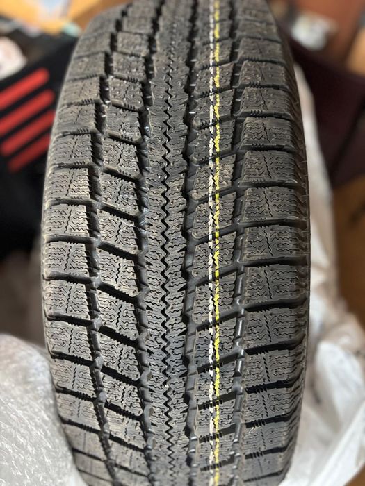 225/65/17 Nitto SN3 зима Япония новые
