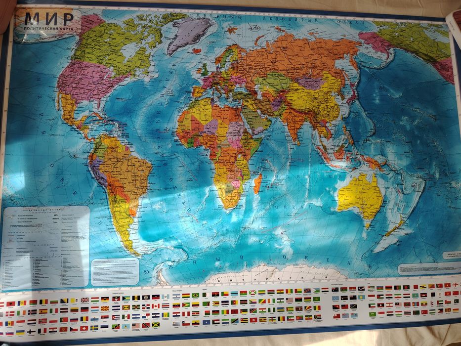 Карта мира 101 на 70см глянец