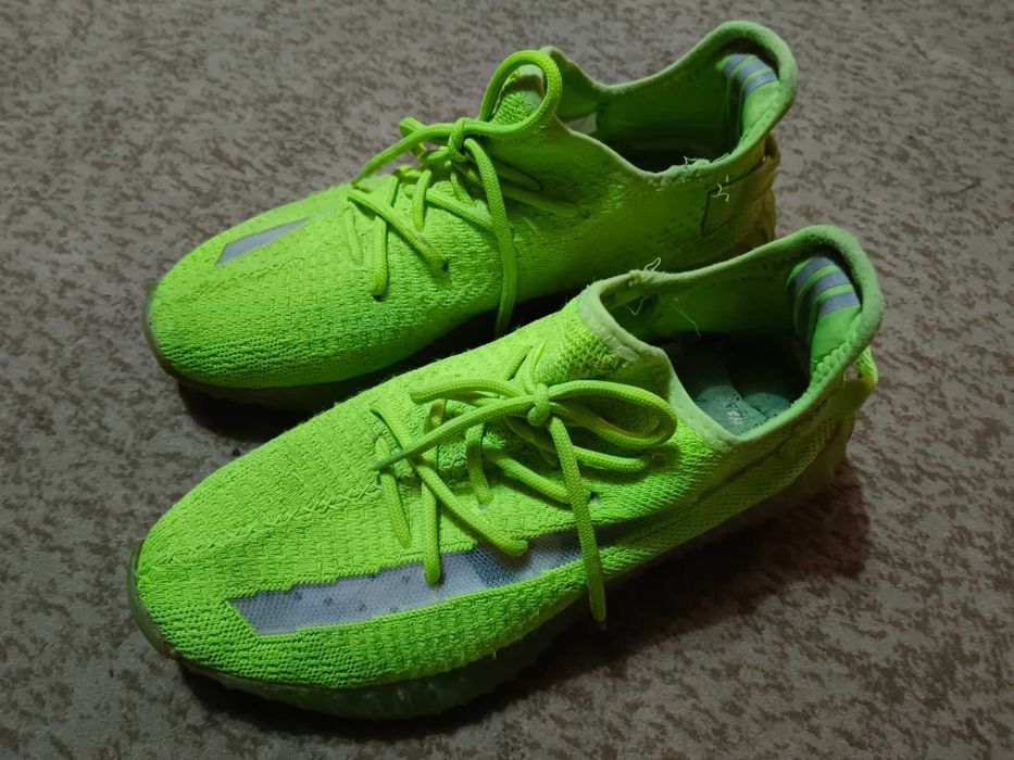 Кроссовки     б.у