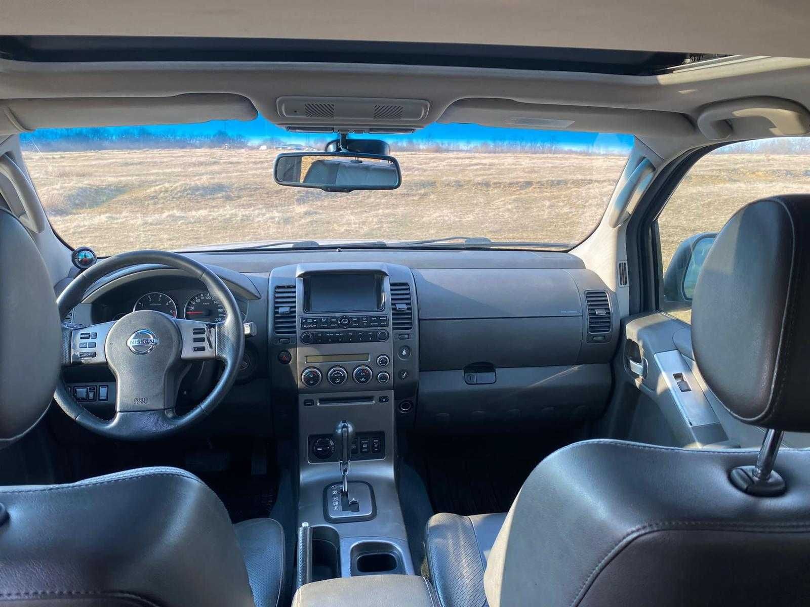 Nissan Pathfinder 2.5dci 4x4, 2009, 7 locuri, Overlanding