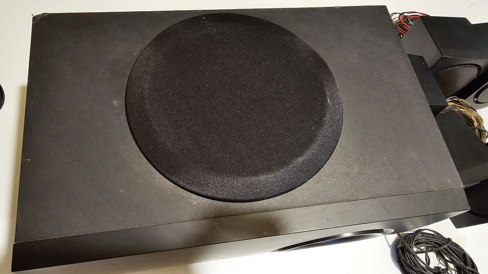 Home cinema Sony HBD-TZ135