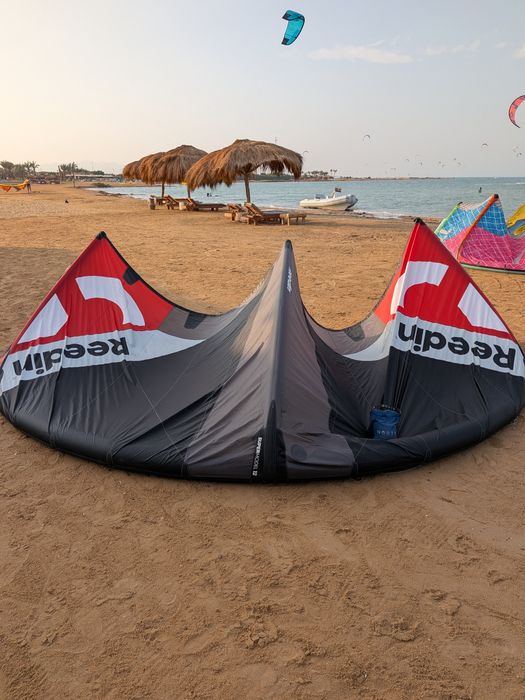 Кайт Reedin Supermodel 12m v3, 2023 почти нов