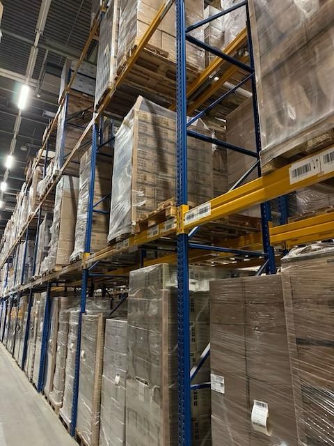 Rafturi metalice industriale