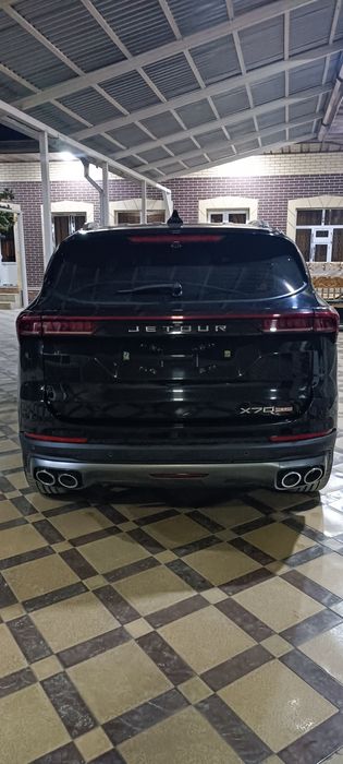 Jetour x70 plus Dubai full version xolati yangi