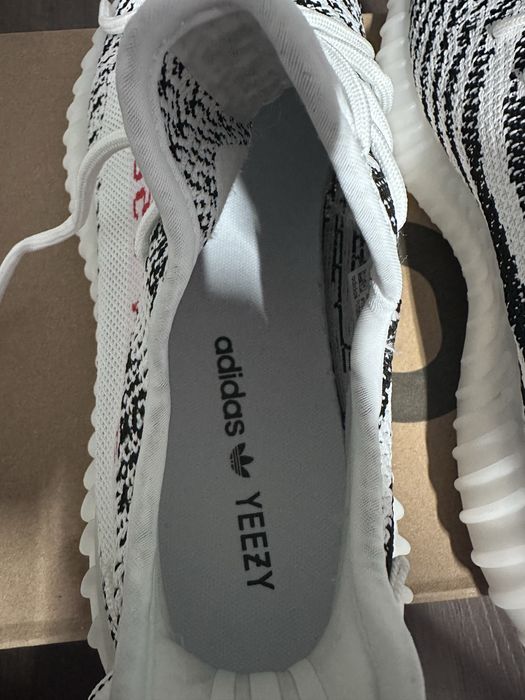 Adidas Yeezy Boost 350v2 Zebra