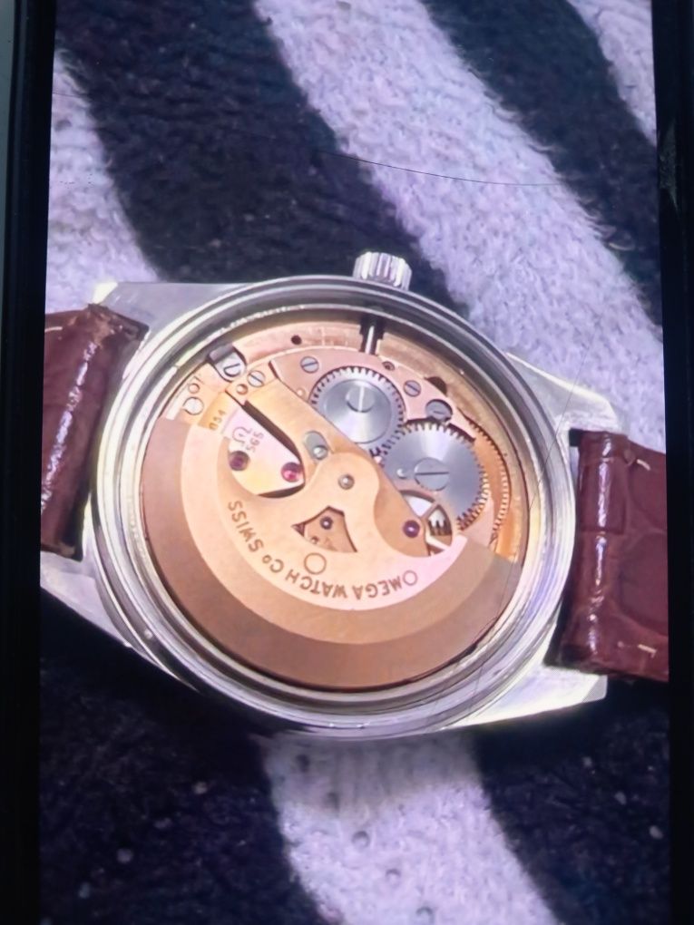 Часовник Omega Geneva automatic