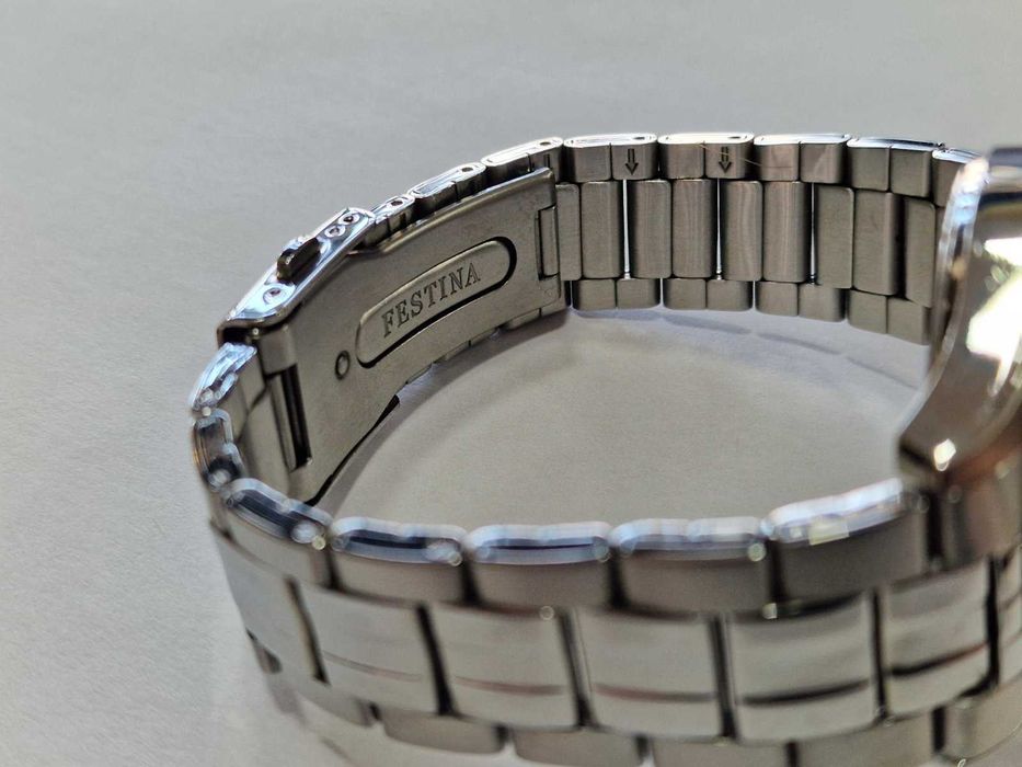 Часовник FESTINA F20425/7