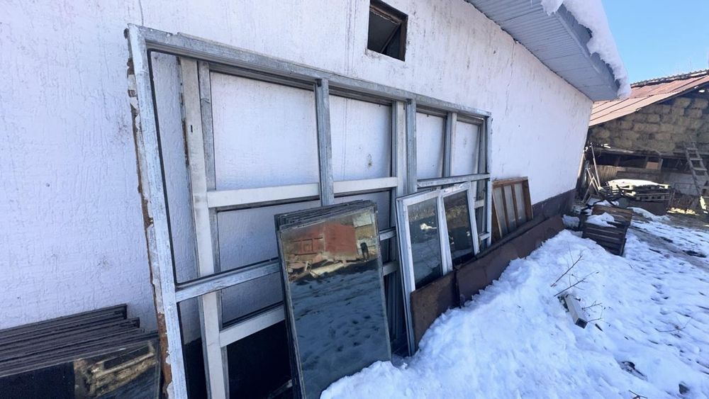 Продам пластиковые окно