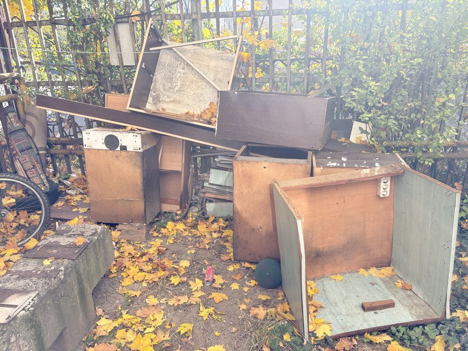 Donez mobila veche / lemne