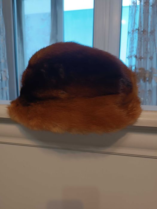 Норковая женская шапка в хорошем состоянии.