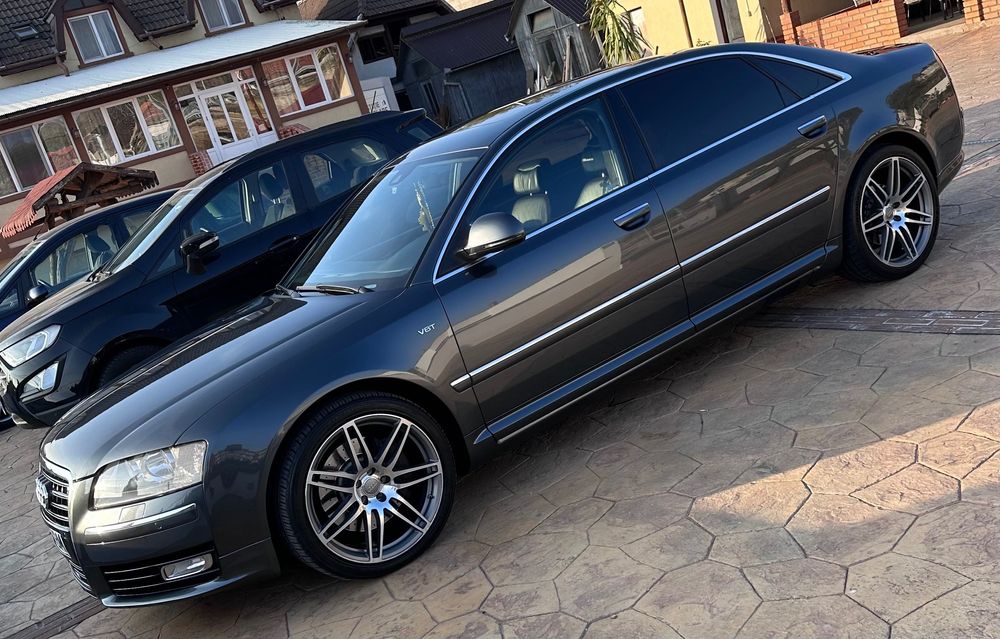 De Vânzare Audi A8L