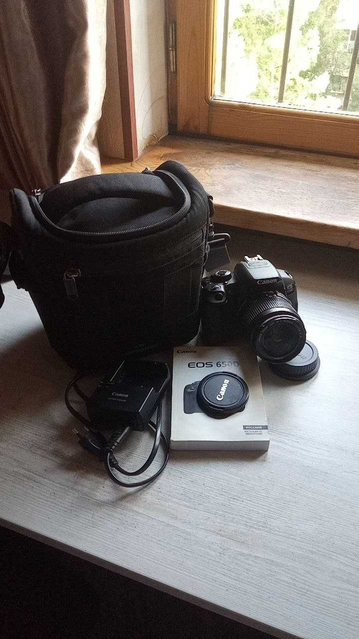 Продаётся Canon EOS 650D б/у с объективом Canon EFS 18-55mm в идеально