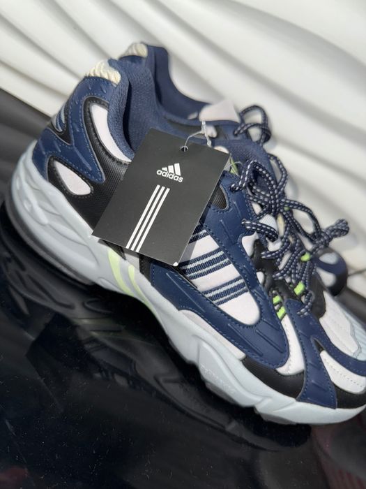 Кроссовки мужские