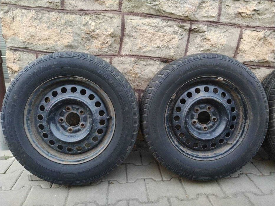 Roti de iarna 215/70/16