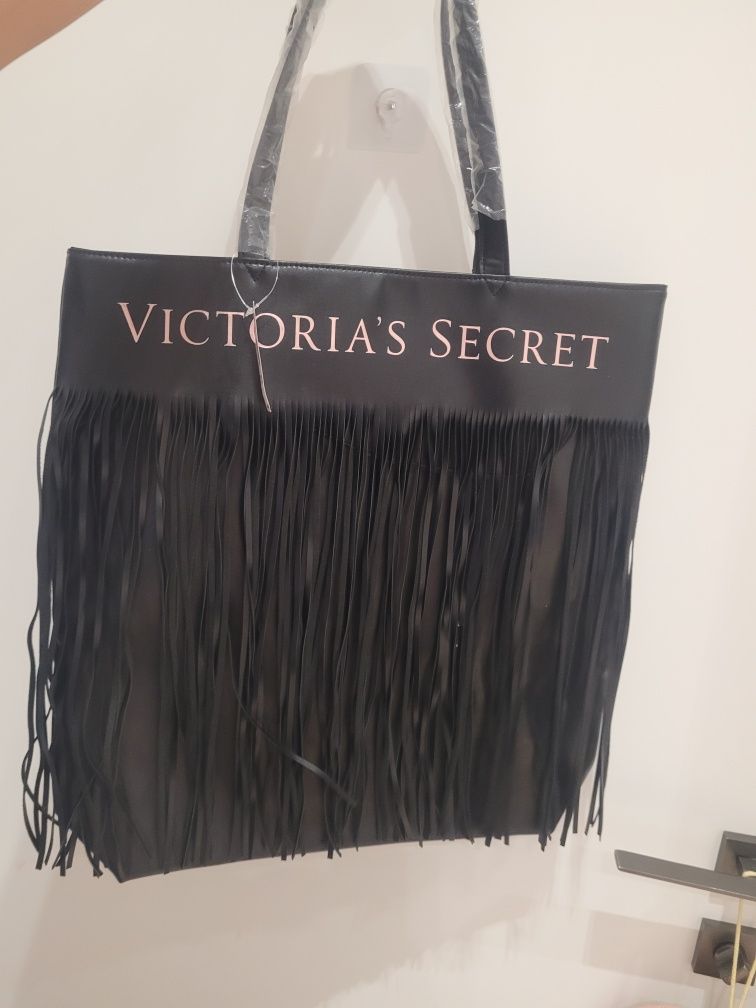 Продам сумку Victoria Secret