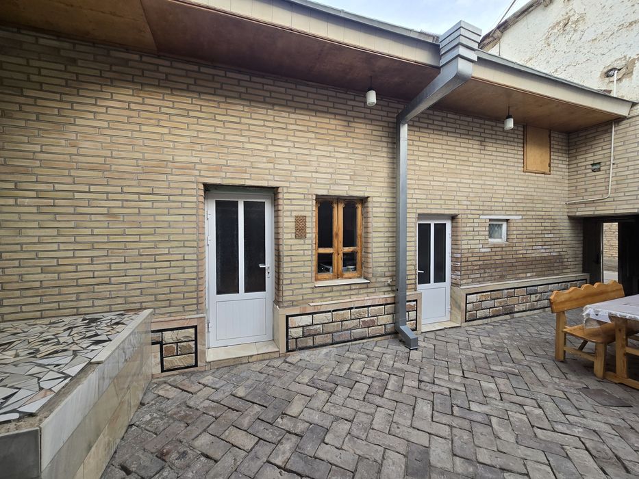 Гур Амир 1.7 соток 149000 уе Под Гостиница