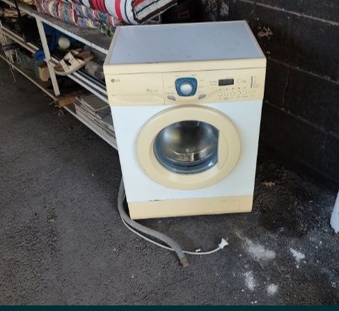 Холодильник продам бэушный хорошее