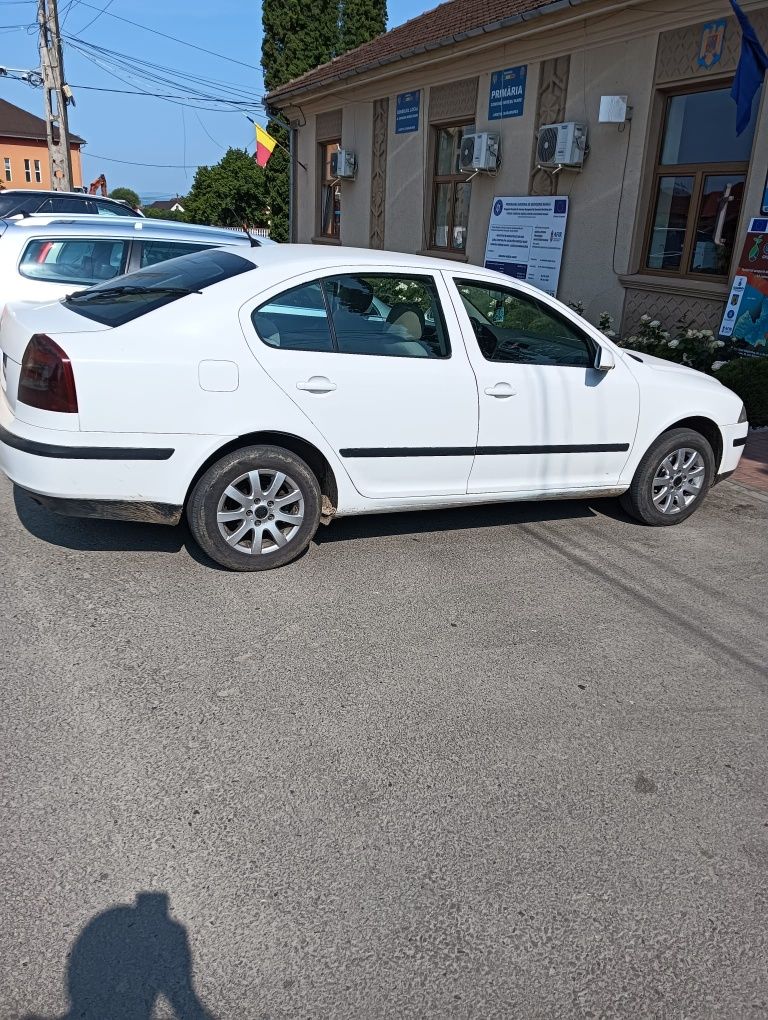 Skoda octavia 1.9 tdi an 2008
