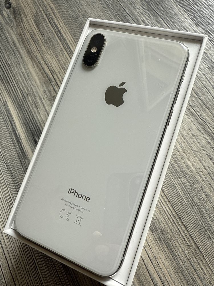 iphone XS silver 64GB без забележка