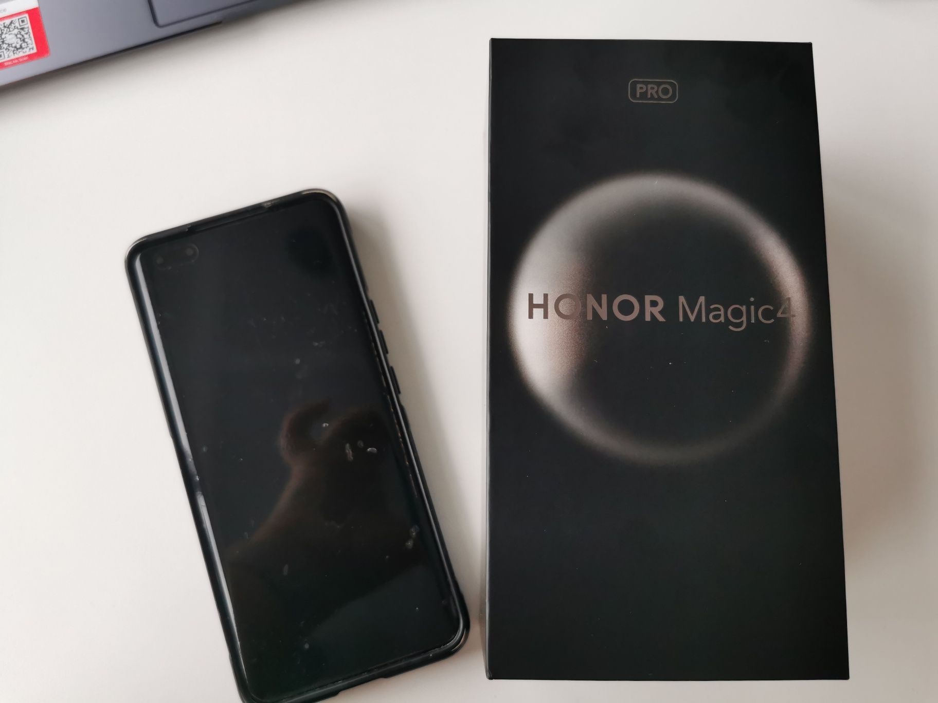 Honor Magic 4 Pro, in garanție