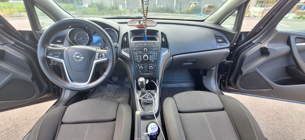 Opel Astra J 2011 1.7 CDTI SPORTS TOURER