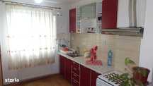 Inchiriez apartament 2 camere decomandat, Deva, etaj 3, zona Marasti,