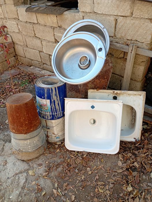 Ведра для стройки и т д 1800т Торг