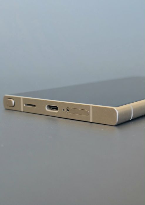 Samsung S24 Ultra 256GB с гаранция