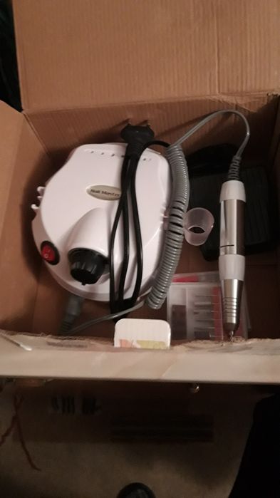 Аппарат для маникюра.