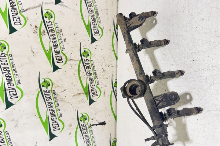 Rampa injectoare Dacia Logan prima generatie