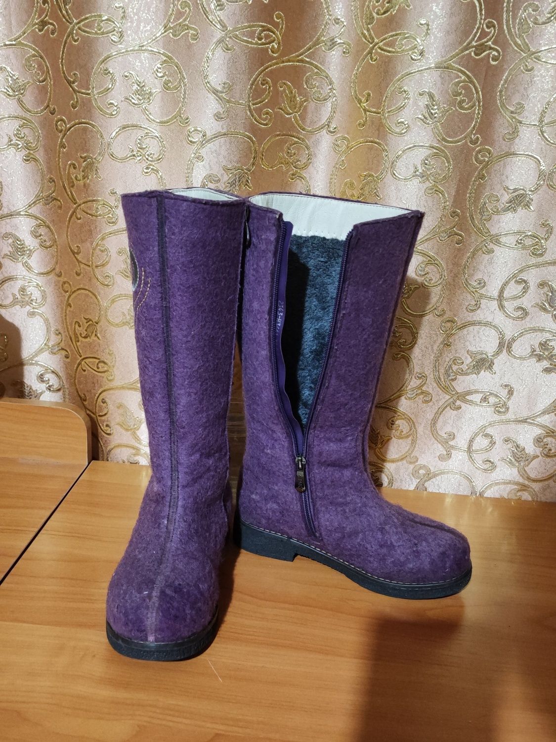 Сапоги вяленые 34р