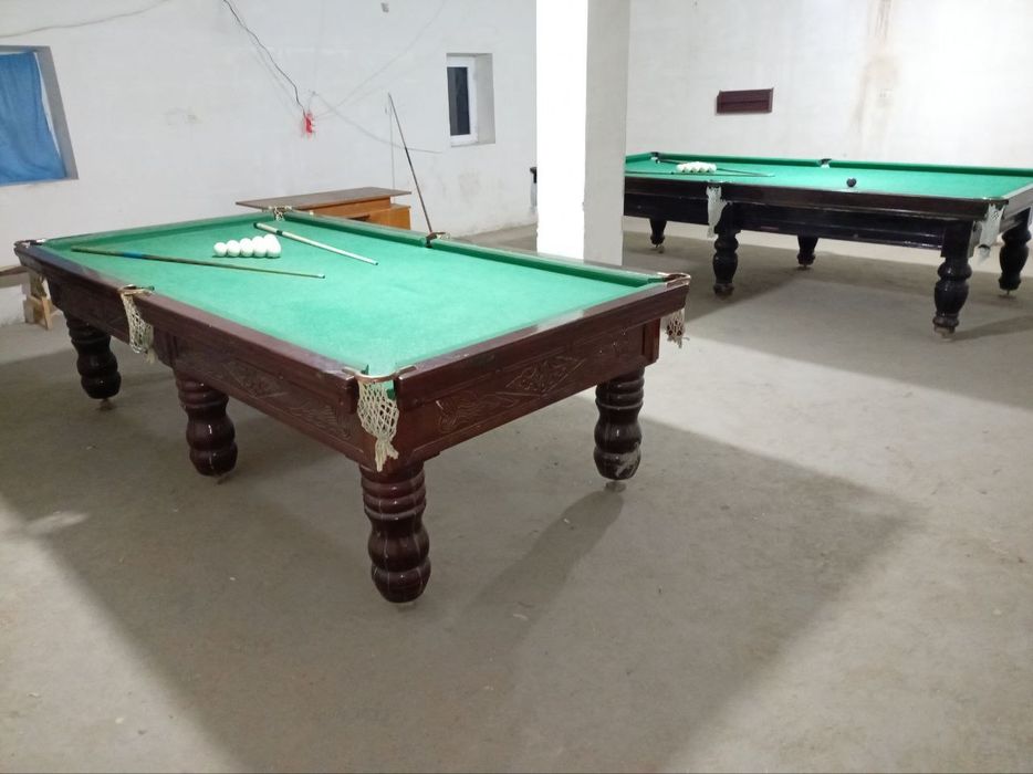 Bilyart stol sotiladi